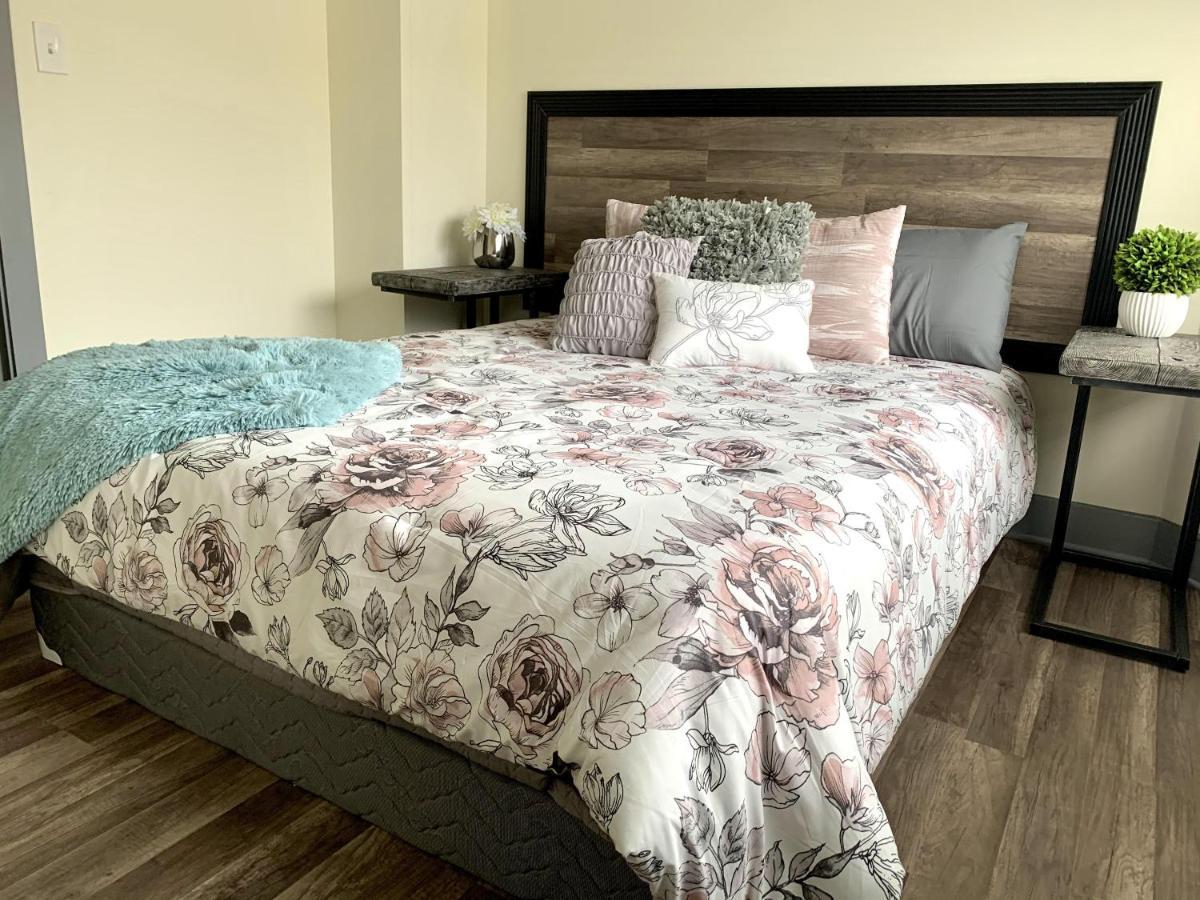Group Hq, 9Br Near Falls, Casino & Attractions نياغارا فالس، نيويورك المظهر الخارجي الصورة